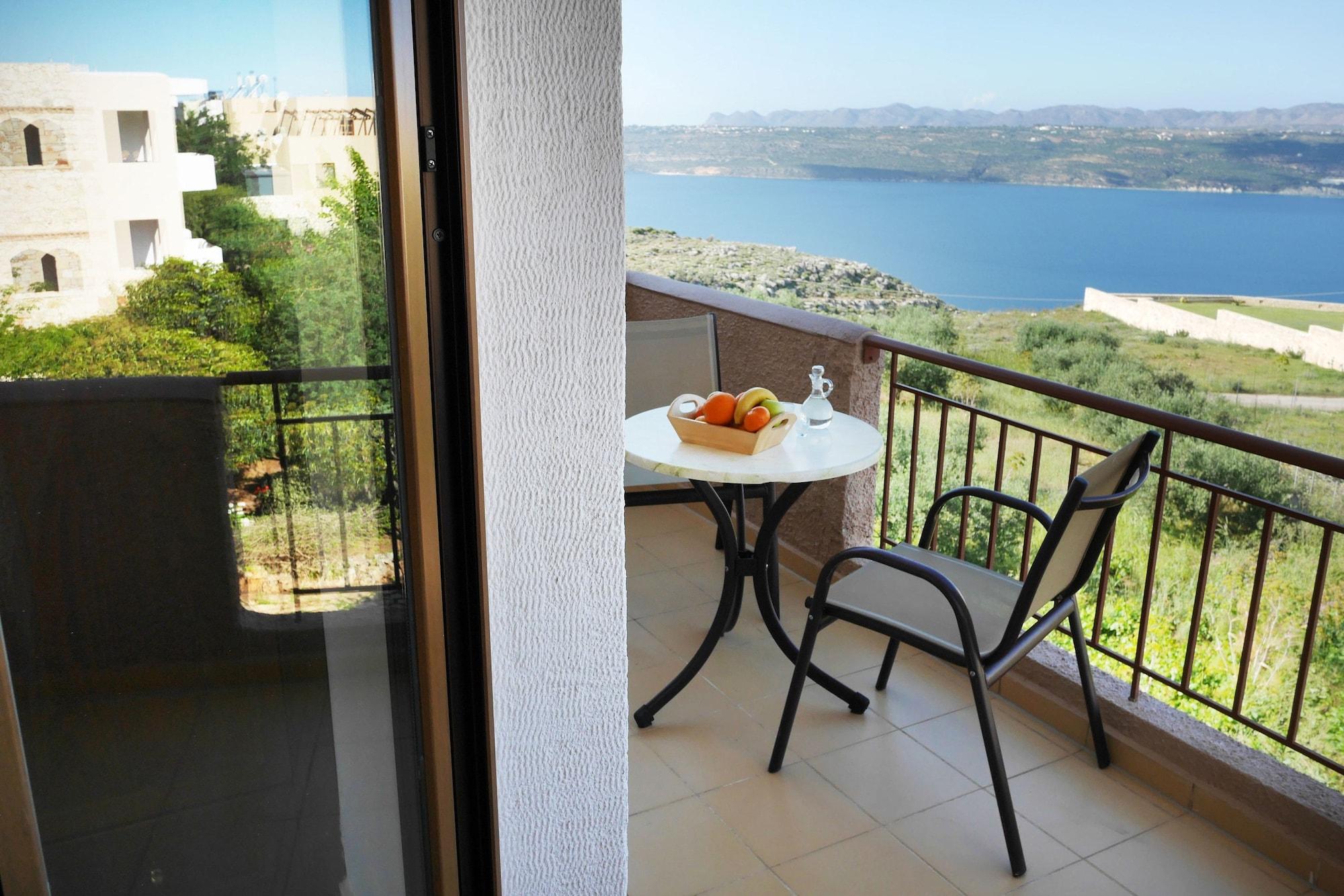 Areti Aparthotel Chrissi Akti Chania Exterior foto